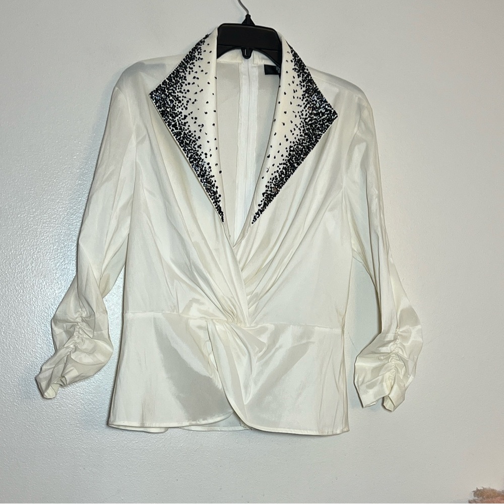 Tadashi White Sequin Collar Twist Shirt 16